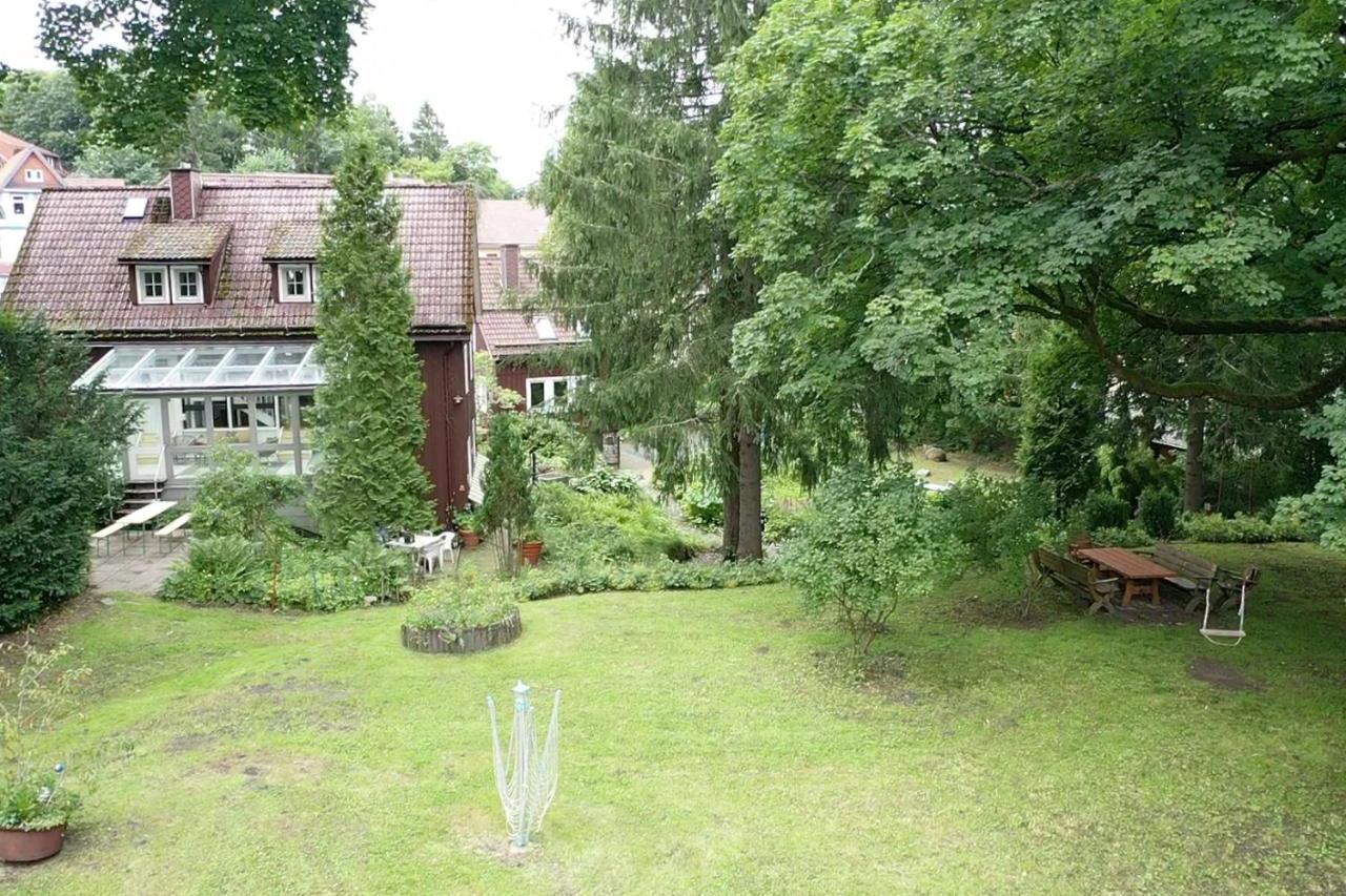 Liebevoll Eingerichtetes Ferienhaus Mit Grossem Garten クラウスタール・ツェラーフェルト エクステリア 写真